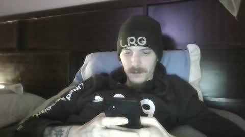 TooTall803 online show from December 3, 4:24 am