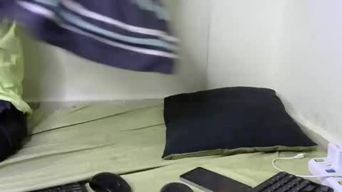 Victor online show from January 10, 8:15 pm