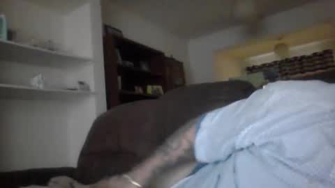 topfoxs30 online show from October 20, 4:00 pm