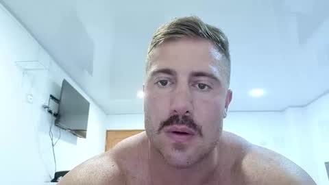 toro_arrapato online show from March 16, 7:01 am