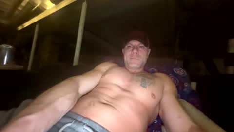 totalrecall1717 online show from February 9, 1:43 am