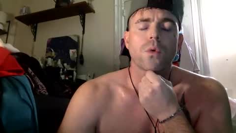 Snapshot of transcurious101 chatting on October 23, 11:46 am transcurious101 online show from October 23, 11:46 am