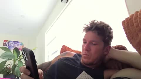 trash_man1989 online show from November 16, 7:16 pm