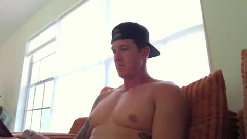 trash_man1989 online show from November 27, 8:34 pm