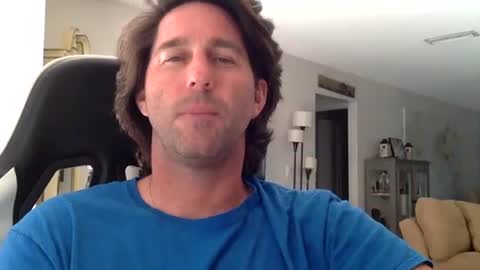 TravisKenn online show from April 13, 2:29 pm