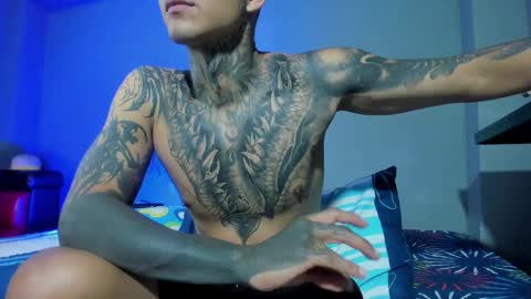 TRAV - INDEPENDENT MODEL online show from September 19, 1:28 am