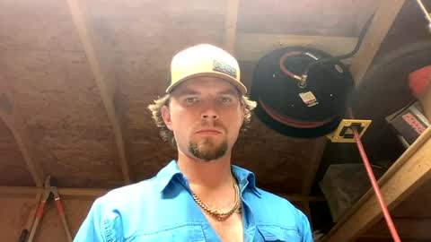 treeman817 online show from June 15, 12:35 am