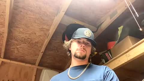 treeman817 online show from July 24, 9:00 pm