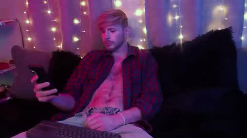 Trev Tone online show from February 1, 10:30 pm