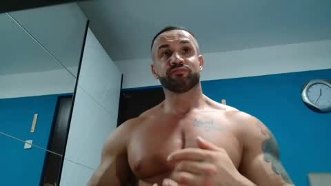tridentmuscles online show from December 22, 10:36 pm