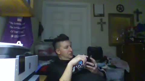 trillnonymau5 online show from February 13, 2:56 am