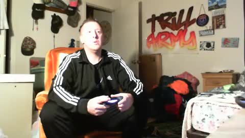 trillnonymau5 online show from January 6, 11:42 pm