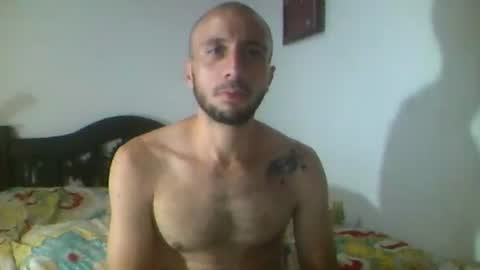 Snapshot of tristan_drumm chatting on October 7, 1:32 am tristan online show from October 7, 1:32 am