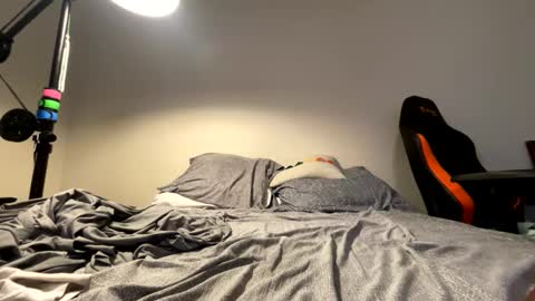 TritonGeekly22 online show from February 9, 2:49 am