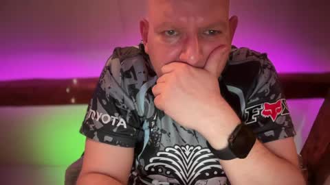 Triton online show from April 20, 10:45 pm