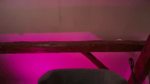 Snapshot of tritonspace chatting on September 24, 4:34 am Triton online show from September 24, 4:34 am