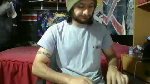 Snapshot of trizquelmen chatting on September 21, 12:33 am Andrew online show from September 21, 12:33 am