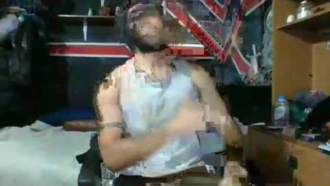 Snapshot of trizquelmen chatting on January 29, 12:02 pm Andrew online show from January 29, 12:02 pm