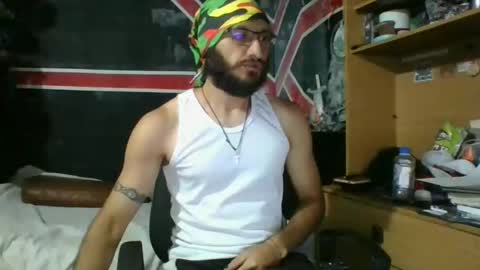 Snapshot of trizquelmen chatting on December 21, 1:58 am Andrew online show from December 21, 1:58 am