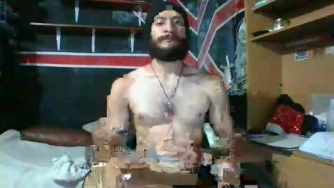 Snapshot of trizquelmen chatting on December 23, 3:29 am Andrew online show from December 23, 3:29 am