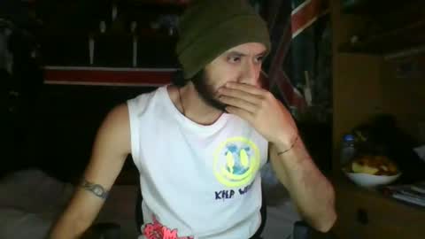 Snapshot of trizquelmen chatting on January 17, 12:52 pm Andrew online show from January 17, 12:52 pm