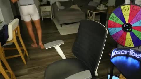 Troy Green online show from December 2, 3:42 am