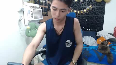 troyslayer online show from March 5, 2:45 pm