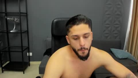 TroyWade online show from July 27, 5:36 am