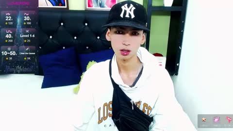 ttimy online show from December 4, 8:07 pm