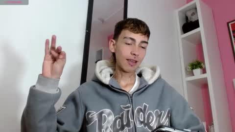 ttimy online show from September 17, 1:23 pm