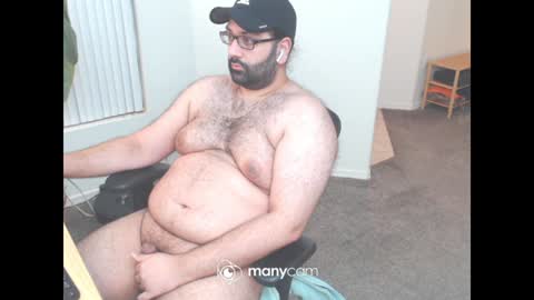 Snapshot of tubbs123 chatting on January 4, 8:17 am Tubbs123 online show from January 4, 8:17 am