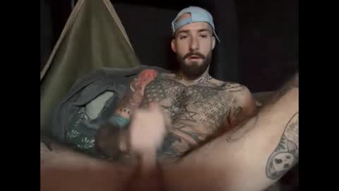 Tuhands online show from November 1, 8:40 am