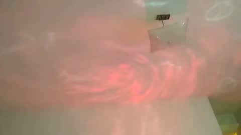 Snapshot of twe4kseeker chatting on September 25, 12:48 pm twe4kseeker online show from September 25, 12:48 pm