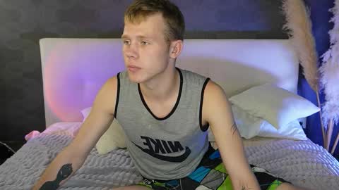 Angus online show from October 4, 6:35 pm