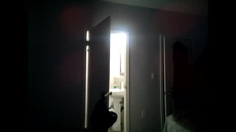 twest84 online show from February 15, 8:54 am