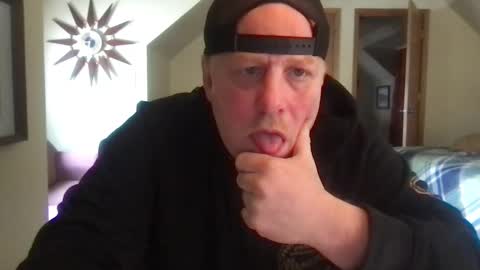 twiinsoul online show from January 11, 4:57 pm