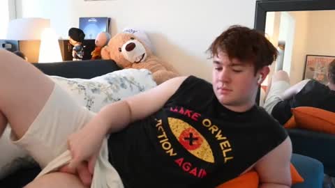 Charlie online show from December 20, 7:37 am