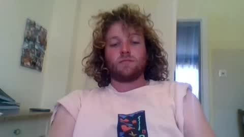 tworoardsdiverge online show from July 3, 3:40 pm