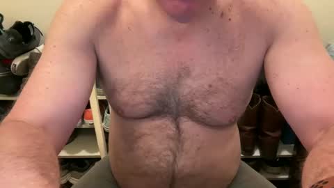 Snapshot of txswimmer1970 chatting on February 23, 7:49 am txswimmer1970 online show from February 23, 7:49 am