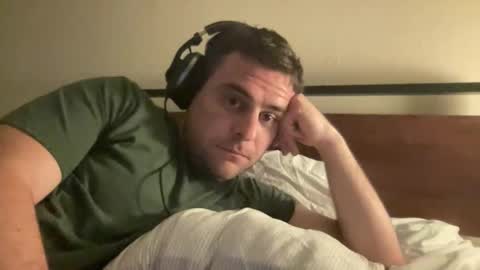 tyler_343422 online show from May 18, 4:07 am