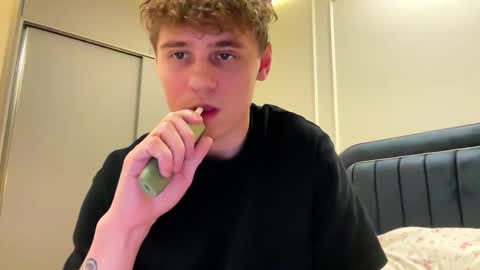 tyler_garrner online show from February 6, 4:59 pm