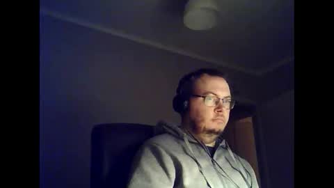 tyradi1991 online show from December 31, 4:14 pm