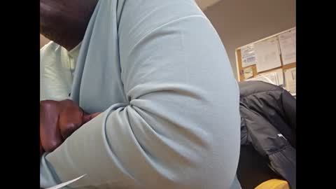 tyroneall online show from November 18, 3:27 pm