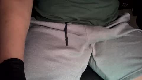 Slong Dong online show from April 9, 9:15 am