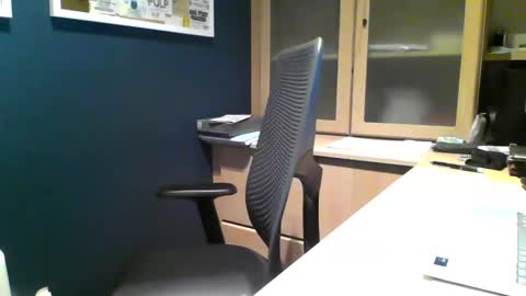 mark online show from February 23, 5:58 pm