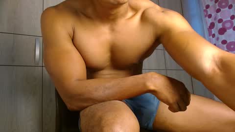 Snapshot of ulisess15 chatting on February 4, 11:27 am Felipe  model independent online show from February 4, 11:27 am