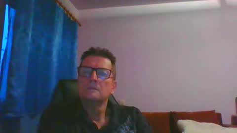 ulmeni4 online show from December 2, 2:53 pm