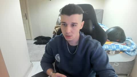 Snapshot of ulxer chatting on January 23, 8:02 pm hi im mike tyson -  online show from January 23, 8:02 pm