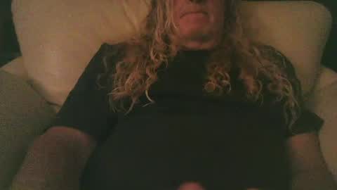 umbrado online show from June 27, 11:02 am