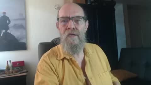 Uncle Hottie online show from July 6, 5:48 pm